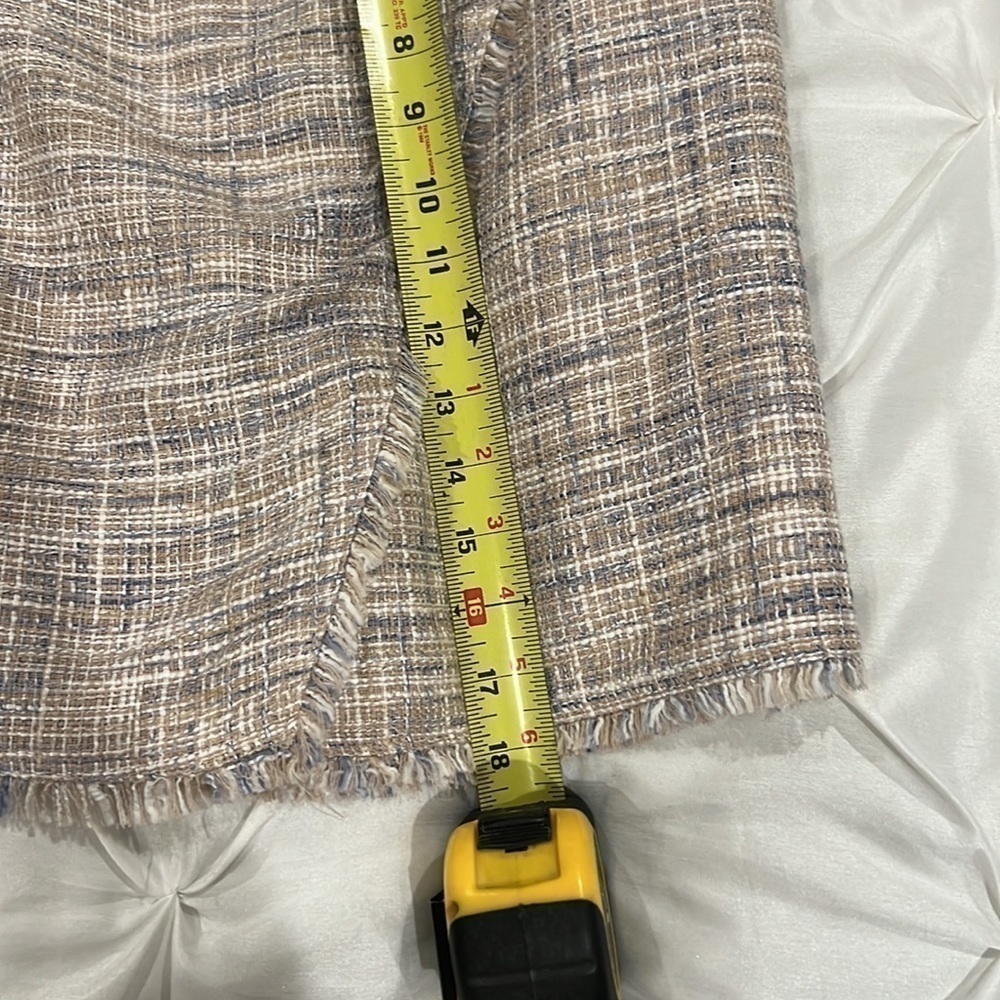 IVANKA TRUMP TWEED WRAP SKIRT SIZE 0 - Picture 10 of 10